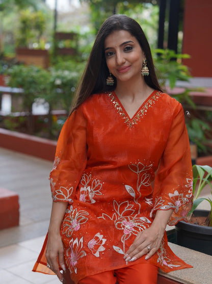 Narangi Organza Kurta Set with Floral Embroidery | Festive Ethnic Wear