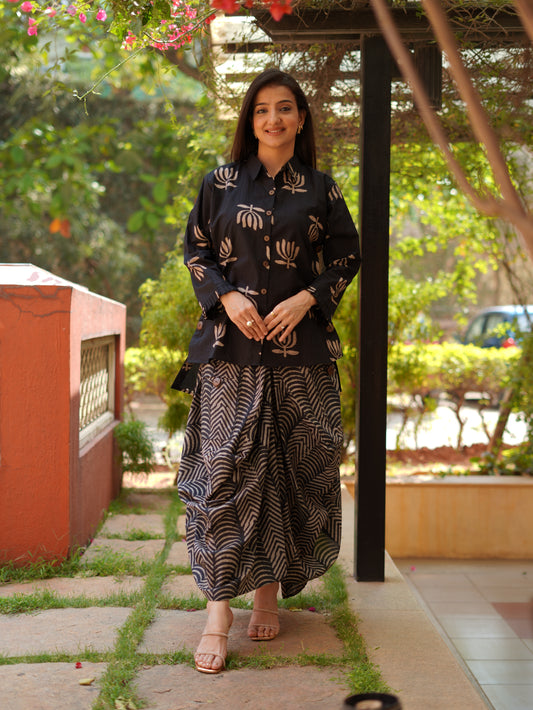 Black Lotus bloom Printed Fusion Kurta Set with turkey skirt.