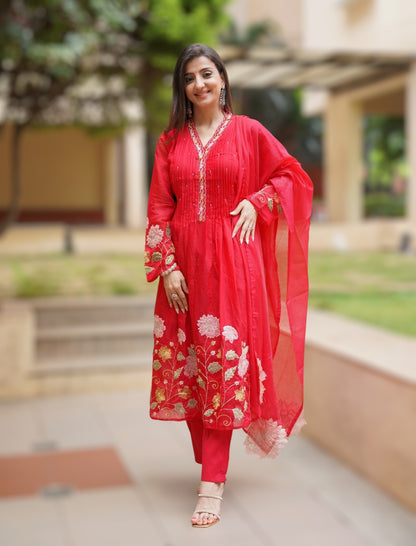Red Shagun Embroidered Kurta Set with Dupatta for Women