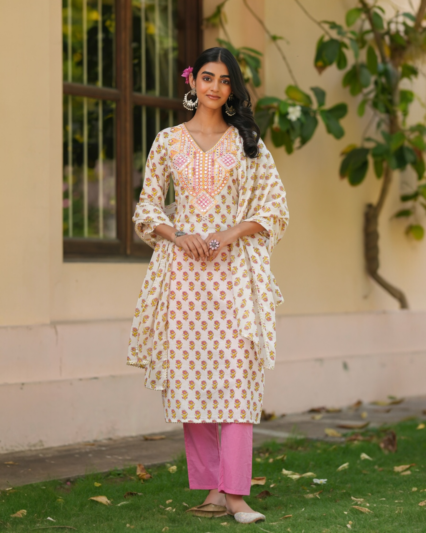 Gulbahaar Parrii White Floral Kurta Set with Pink Embroidery