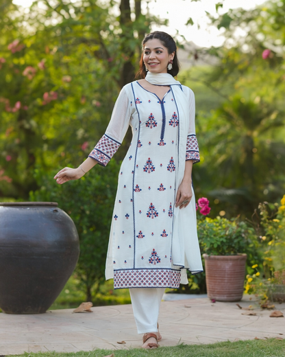 White Breeze Blues Embroidered Kurta Set for Women – Parrii