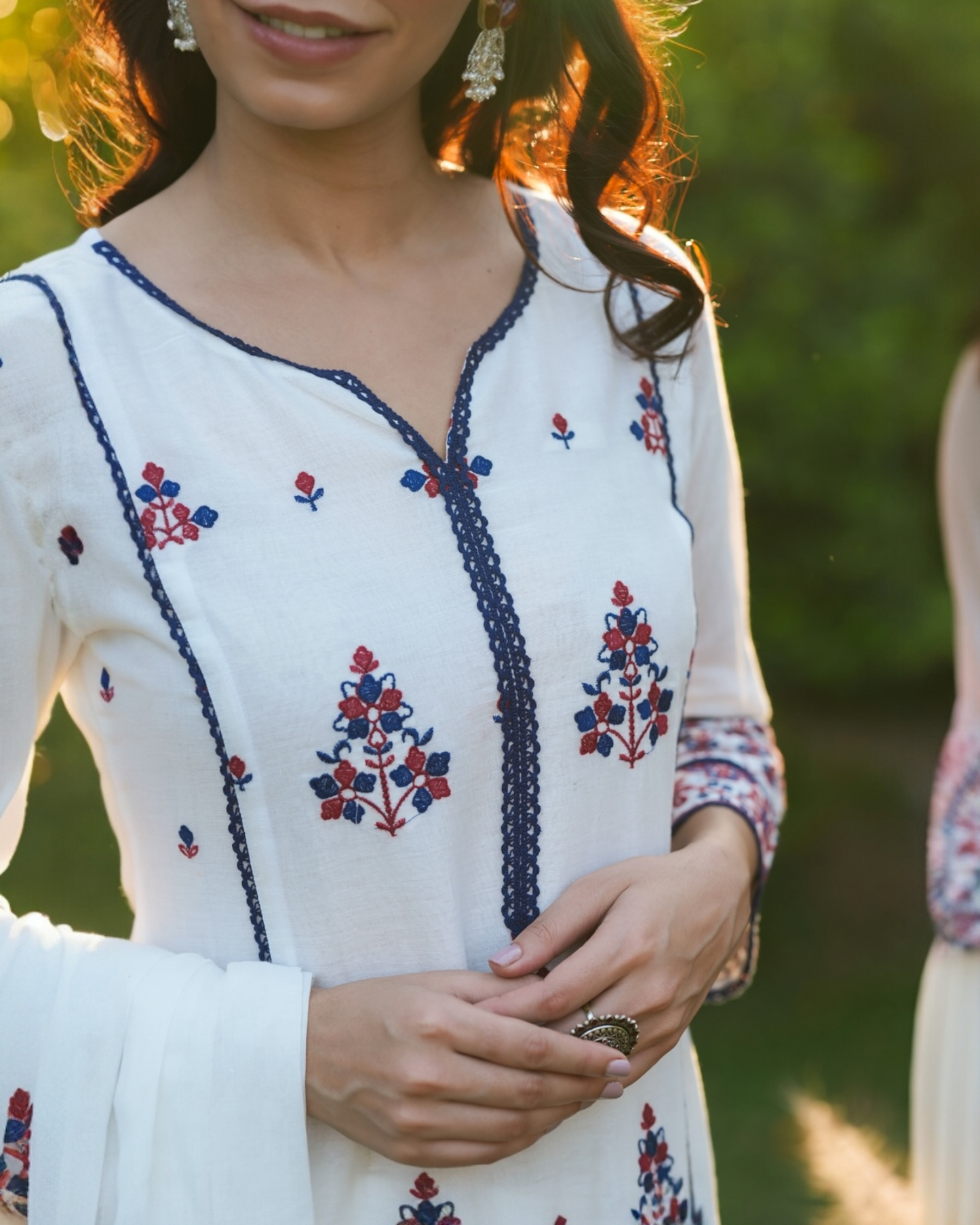 White Breeze Blues Embroidered Kurta Set for Women – Parrii