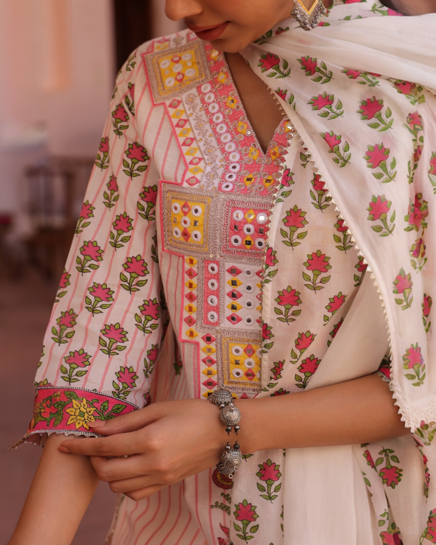 Chhavi off-White Floral Printed Cotton Salwar Suit with Dupatta for Women